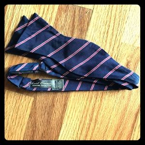 Daniel Cremieux bow tie